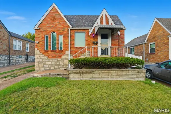 317 Tacoma DR, Mehlville, MO 63125