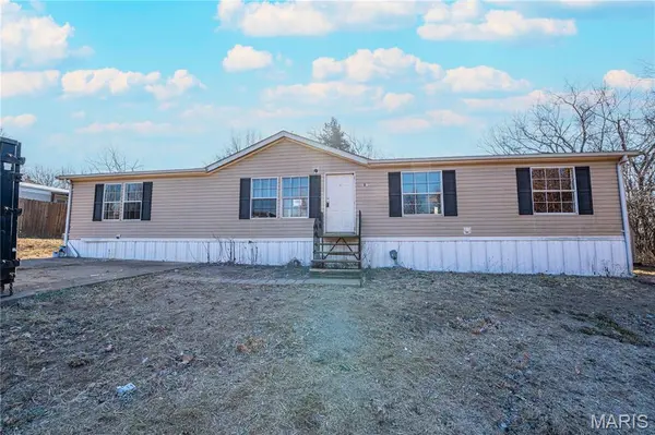 4001 Crest DR,  House Springs,  MO 63051