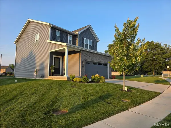 101 Woodline CT, St Peters, MO 63376