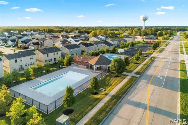 223 Victoria Park AVE, Wentzville, MO 63385