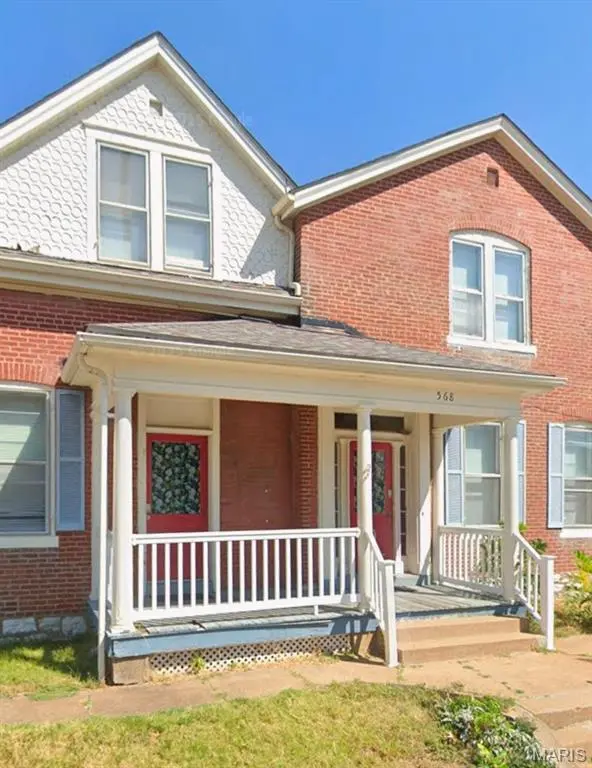 568 Madison ST, St Charles, MO 63301