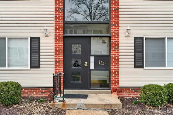 115 E Washington AVE #2N, Kirkwood, MO 63122
