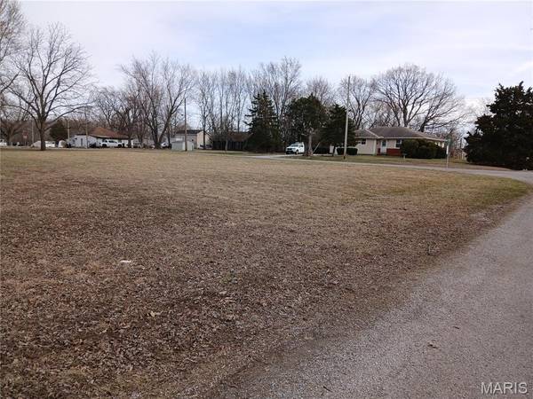XXXX S 5TH ST, New Douglas, IL 62074