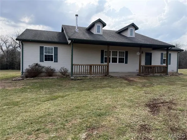 24723 County Road 211,  Flemington,  MO 65650