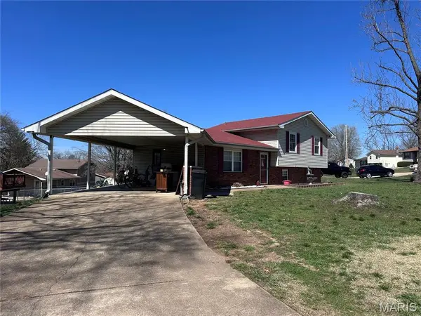 902 Pamela CT, Park Hills, MO 63601