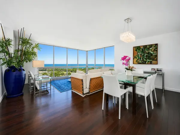 1555 N Dearborn Pkwy #14AB, Chicago, IL 60610