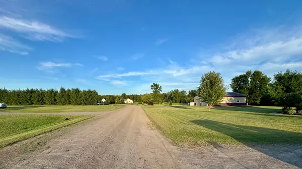 8809 Green Meadow RD, Milaca, MN 56353