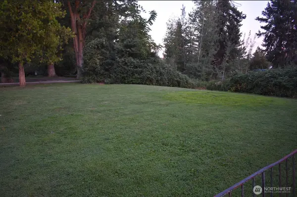105 Chateau LN, Walla Walla, WA 99362