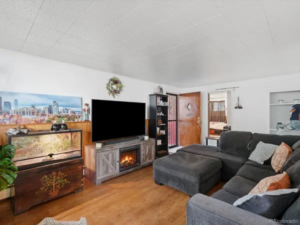2732 W 37th AVE, Denver, CO 80211