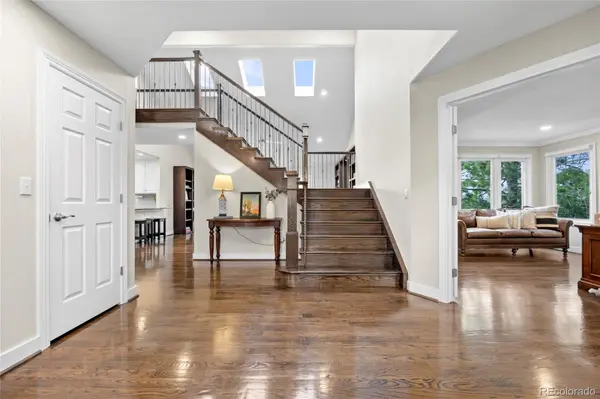 7170 S Espana WAY, Centennial, CO 80016
