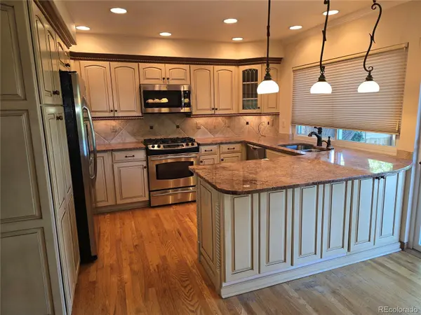 7497 E Nichols PL, Centennial, CO 80112