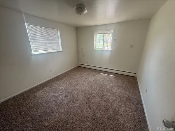 9041 W 45th PL, Wheat Ridge, CO 80033