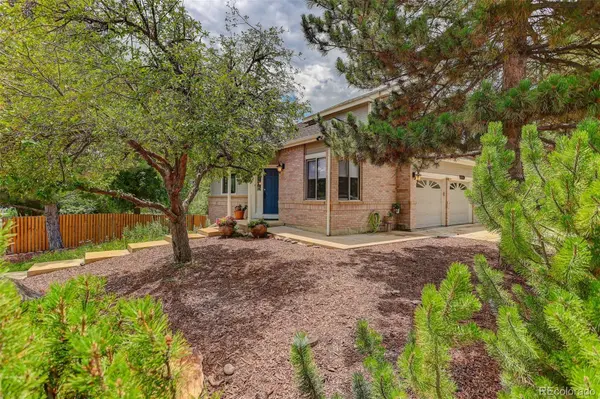 11710 W 75th DR, Arvada, CO 80005