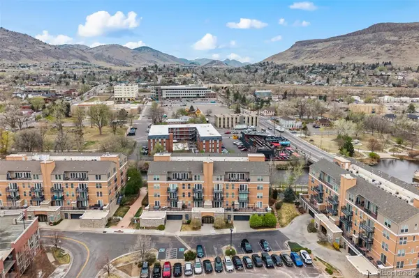 640 11th ST #203, Golden, CO 80401