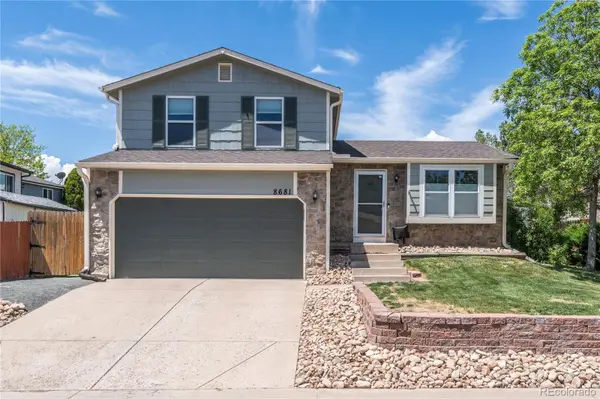 8681 W Star CIR, Littleton, CO 80128