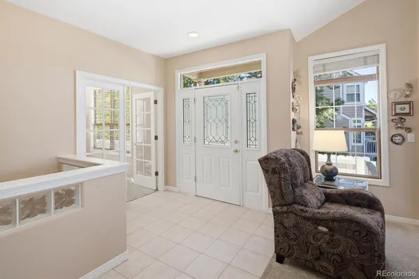 9827 Greensview CIR, Lone Tree, CO 80124