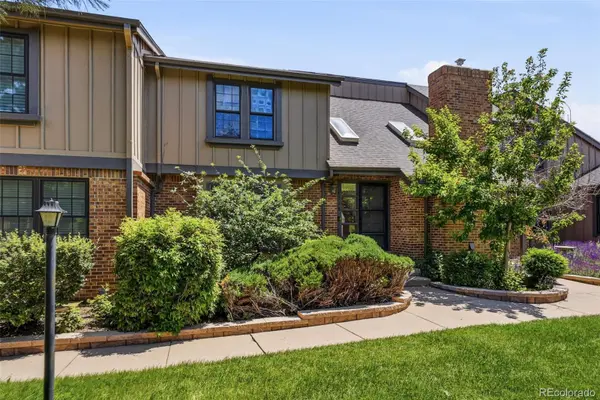 8328 E Phillips PL, Centennial, CO 80112