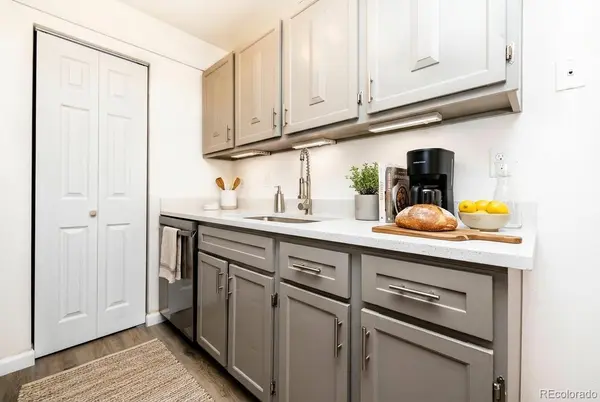 1350 Golden CIR #302, Golden, CO 80401