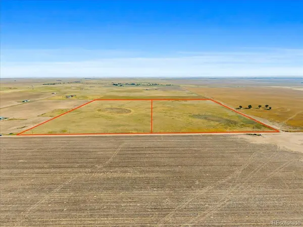 69822 E 38th Ave, Byers, CO 80103