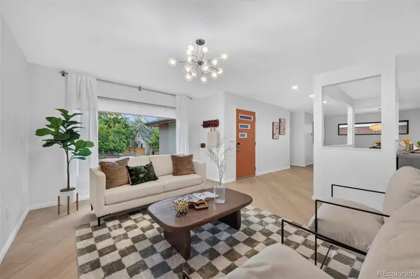 4161 Hooker ST, Denver, CO 80211