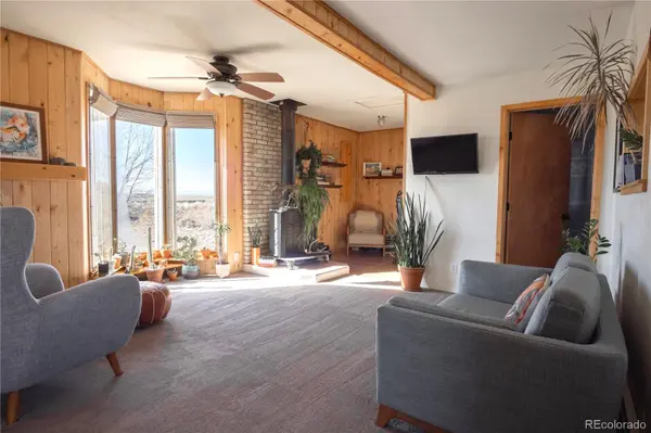 32500 Oak AVE, Blanca, CO 81123