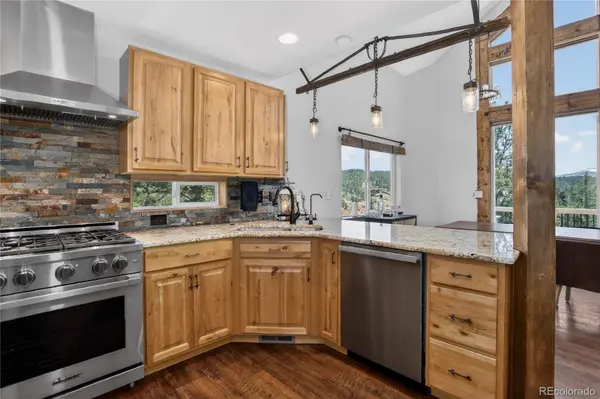 341 Rainbow TRL, Divide, CO 80814