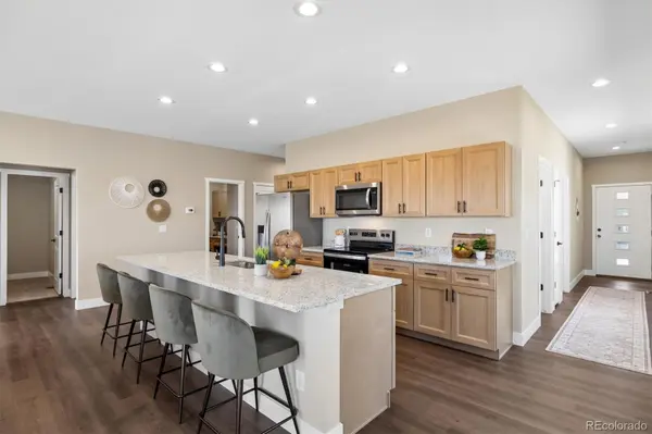 412 Molly LN, Fort Morgan, CO 80701