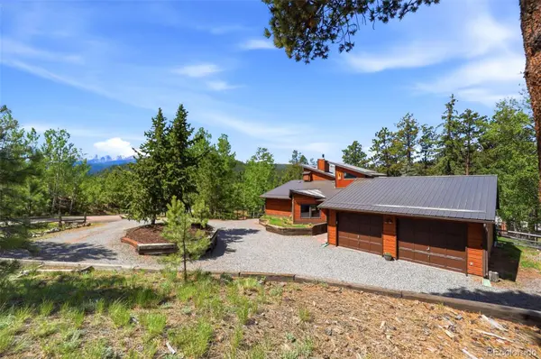 220 Morning Sun DR, Woodland Park, CO 80863