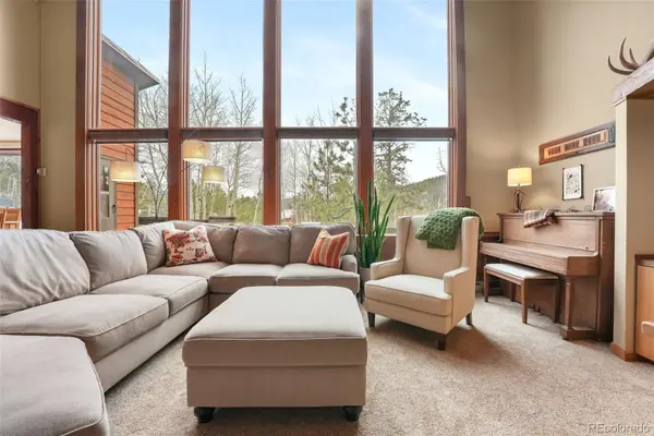 220 Morning Sun DR, Woodland Park, CO 80863