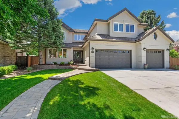 5212 S Geneva ST, Englewood, CO 80111