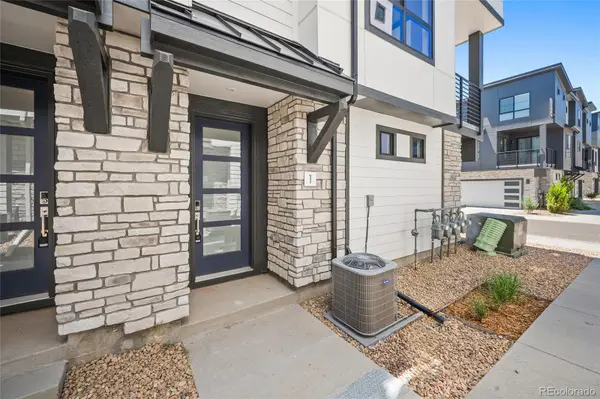 2062 S Holly ST #1, Denver, CO 80222