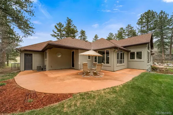 4336 Mohawk DR, Larkspur, CO 80118