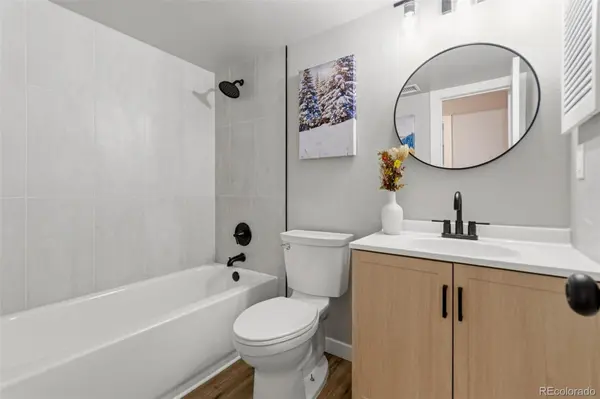 8555 Fairmount DR #E102, Denver, CO 80247