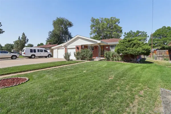 3157 Victor ST, Aurora, CO 80011
