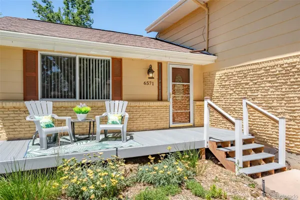 6571 Zinnia ST, Arvada, CO 80004