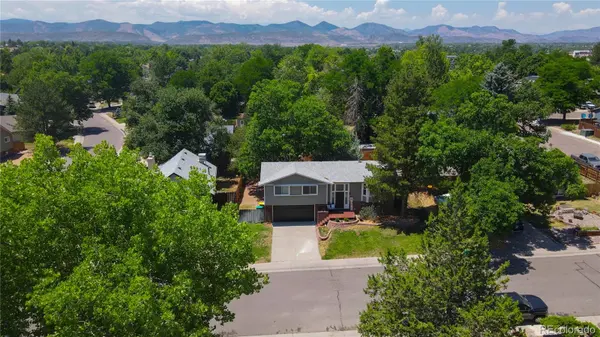 7003 S Yukon ST, Littleton, CO 80128
