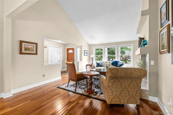 6362 S Emporia CIR, Englewood, CO 80111