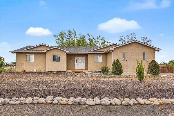 1015 W Stallion DR, Pueblo West, CO 81007