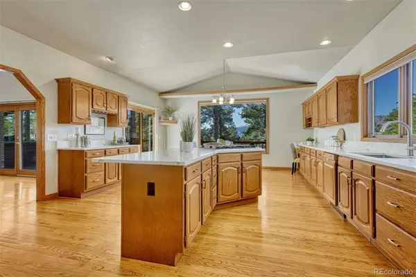 1680 Oakwood DR, Monument, CO 80132