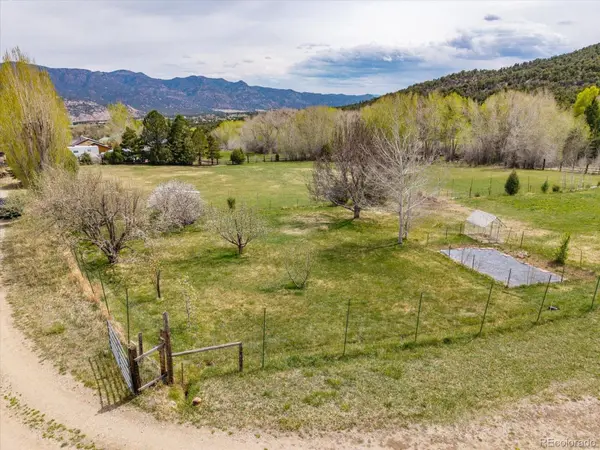 762 Leprechaun LN, Howard, CO 81233