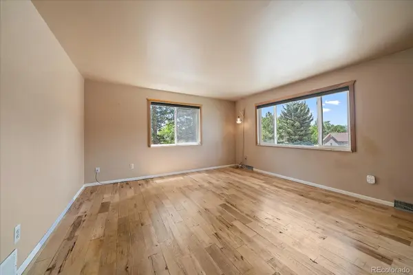 30 Circle DR, Castle Rock, CO 80104