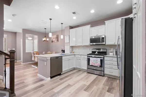 9077 E Phillips LN, Centennial, CO 80112