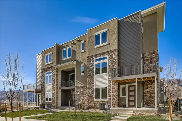 15527 W Washburn DR, Lakewood, CO 80228