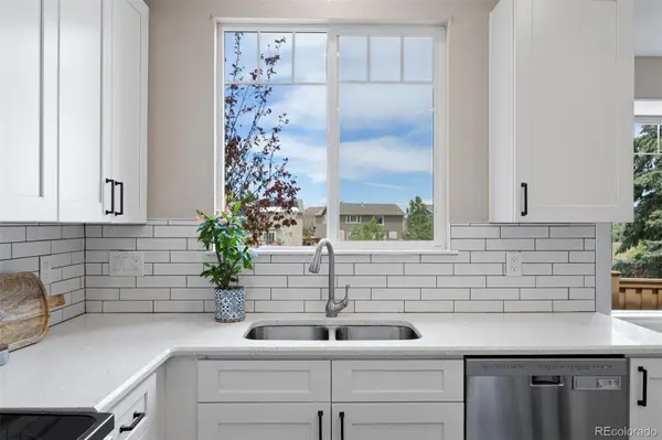 3207 Green Haven CIR, Highlands Ranch, CO 80126
