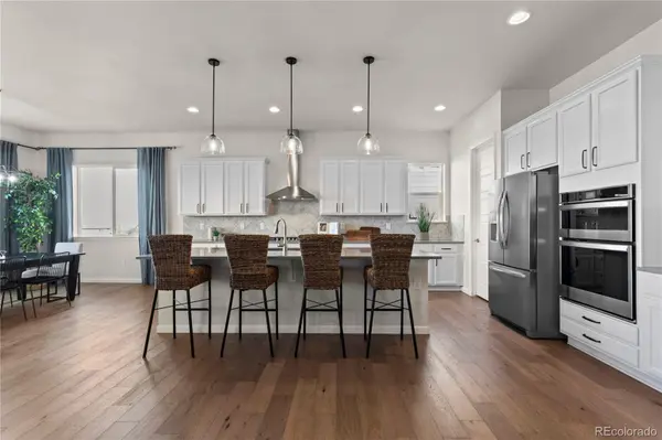 6685 Kenzie CIR, Castle Pines, CO 80108