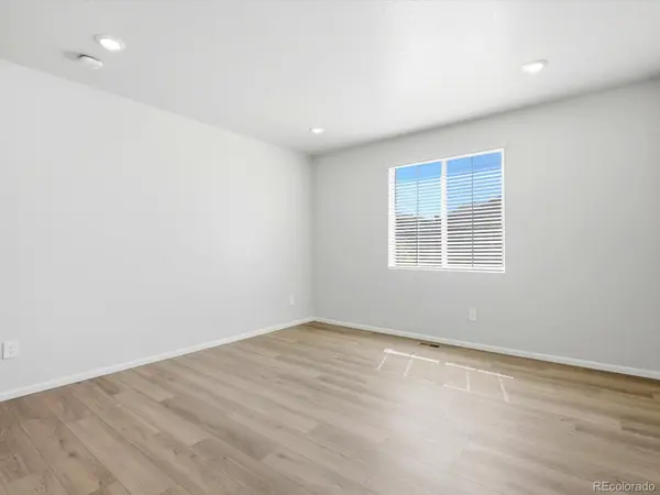 2213 E 164th AVE, Thornton, CO 80602