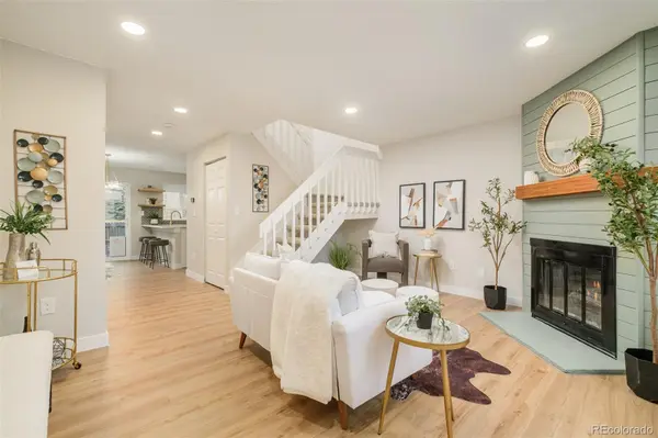 9642 W Chatfield AVE #C, Littleton, CO 80128