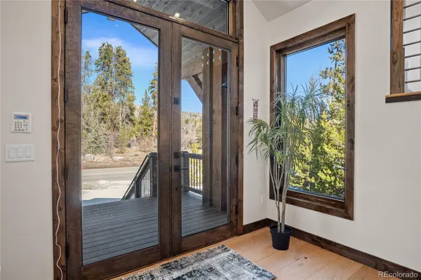 110 Windflower LN, Frisco, CO 80443
