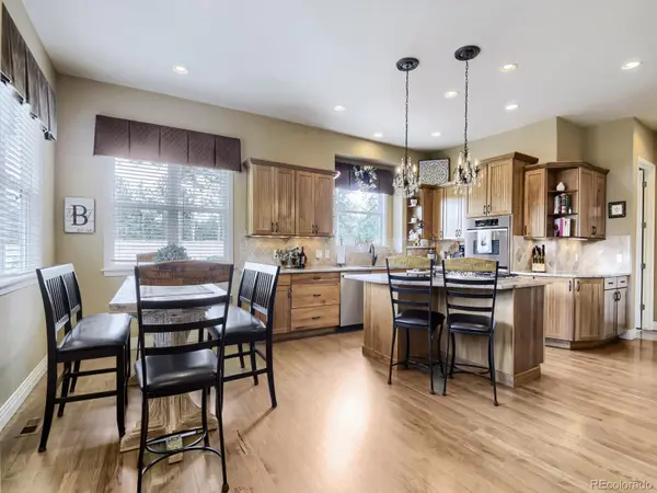 620 Cumberland RD, Larkspur, CO 80118