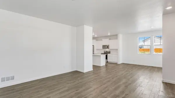 381 N Bersshine ST, Watkins, CO 80137